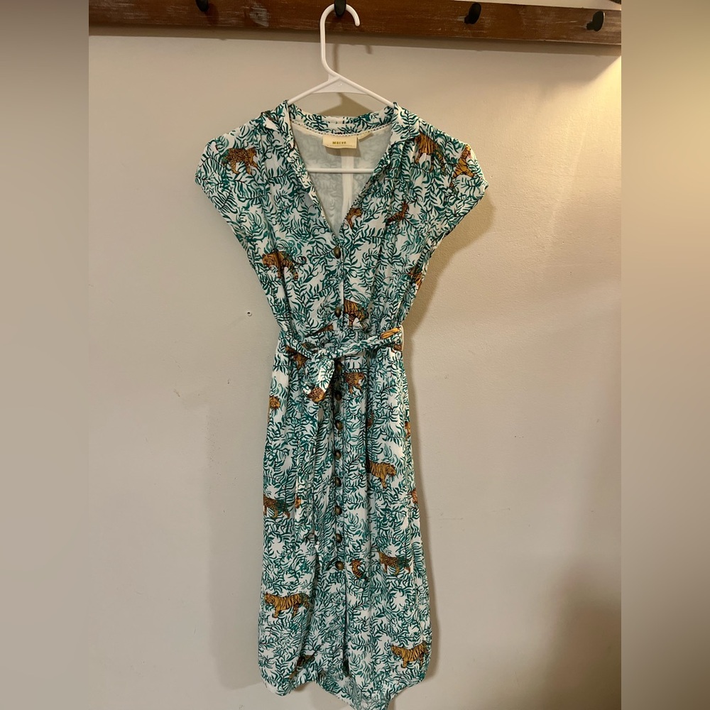 Mauve tea dress, by Anthropologie. Womens 0. Pockets, stretch, bliss to wear.